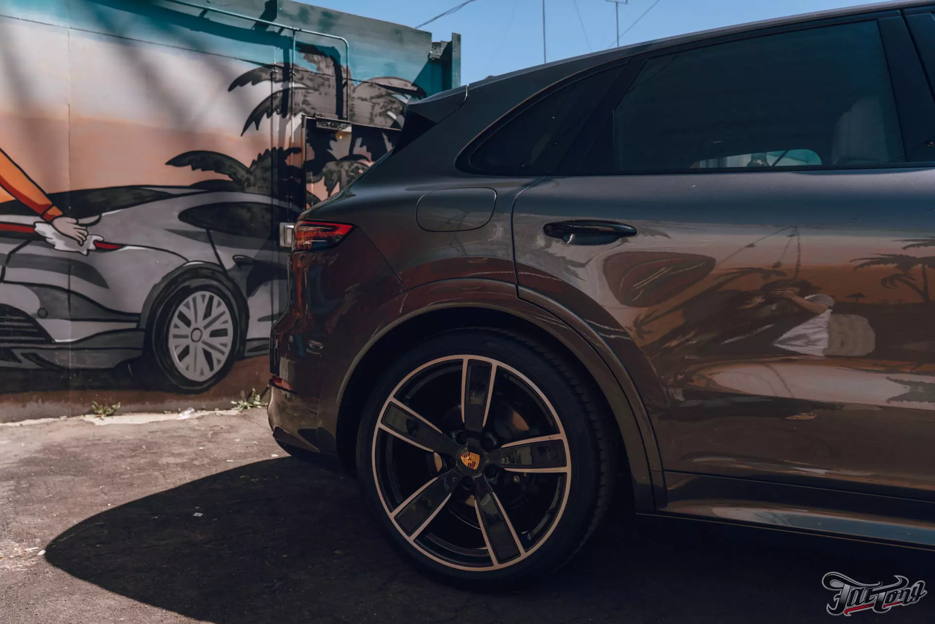 Porsche Cayenne. Оклейка в полиуретан. Окрас дисков